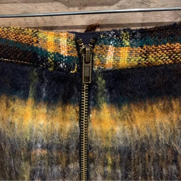 NWT UO Urban Outfitters Journey Wool Pelmet Mini Skirt In Black Multi Size S - Picture 10 of 12